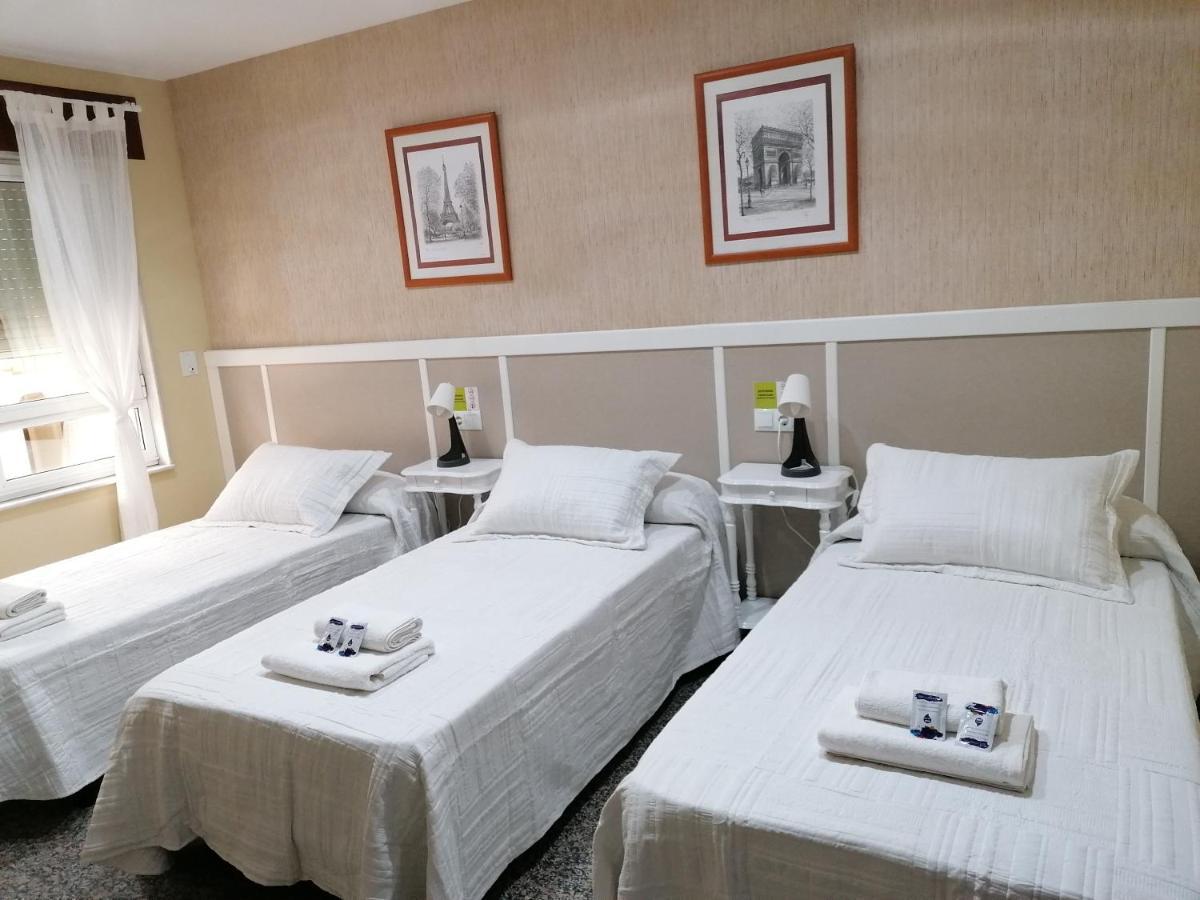 Cuatro Caminos Hotel Sarria Ngoại thất bức ảnh