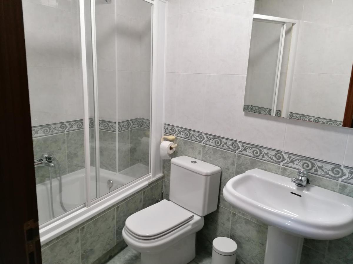 Cuatro Caminos Hotel Sarria Ngoại thất bức ảnh